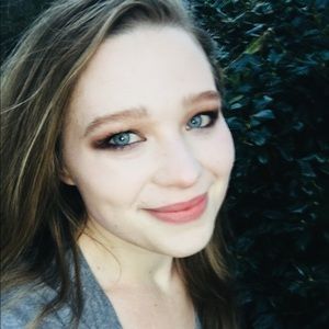 Meet your Posher, Livvy